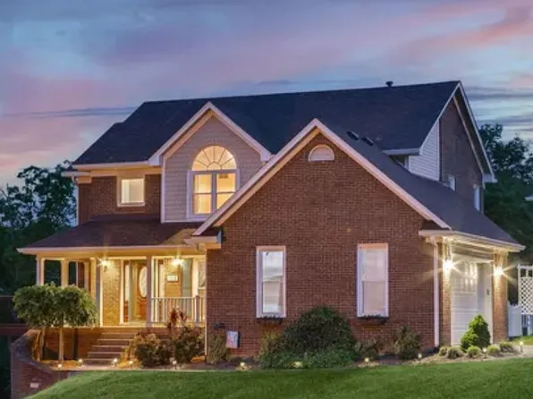 7118 Austinwood Rd, Louisville, KY 40214