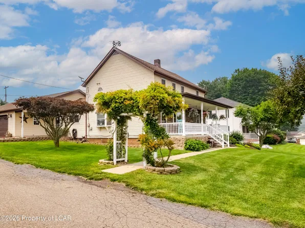 602 Chemung St, White Haven, PA 18661