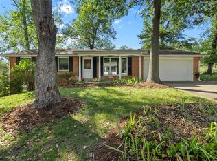 1417 N Henderson St, Cape Girardeau, MO 63701