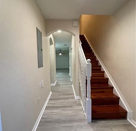 3rd image of 14041 SW 49th St