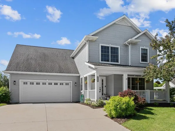 231 Kettle Ridge CIRCLE, Glenbeulah, WI 53023