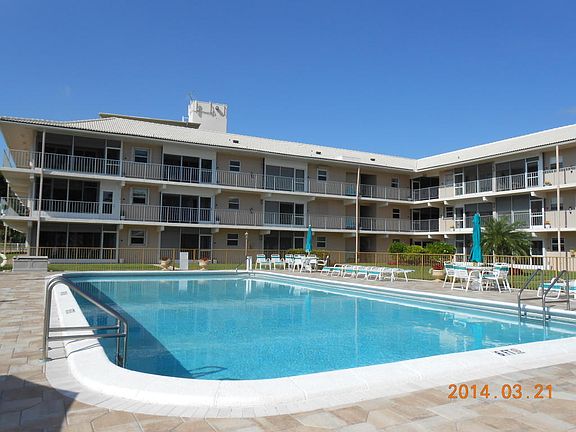 4th image of 745 SE 19th Ave APT 330