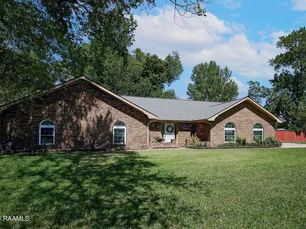 104 Macburne Dr, New Iberia, LA 70563
