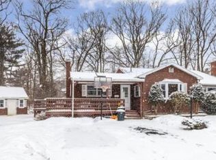 20 Virginia Cir, Randolph, MA 02368