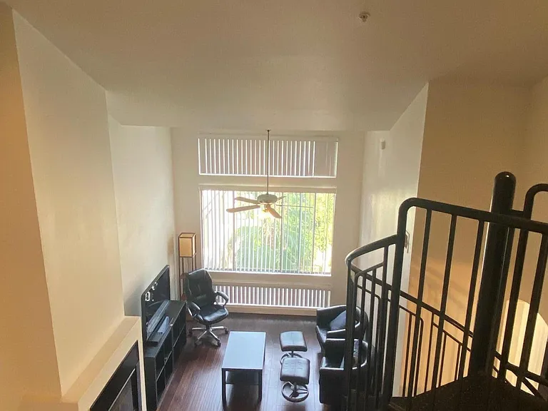 1701 E Colter St #471 — Photo 11