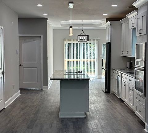 5th image of 222 Taylor Cir #2