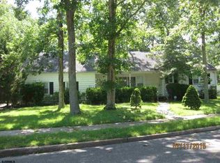 901 Traymore Pkwy, Absecon, NJ 08201
