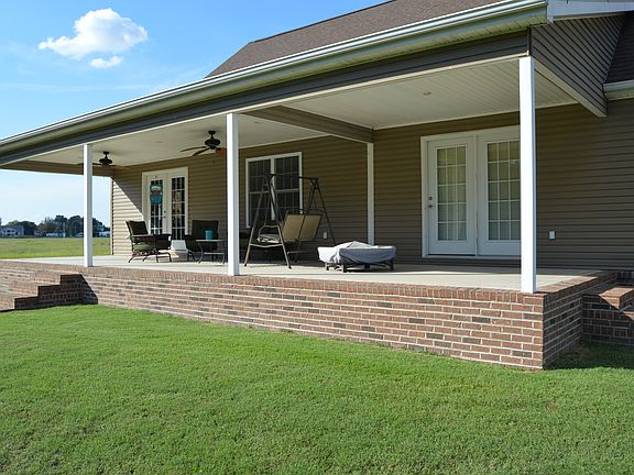 4th image of 1203 Saint Francis Ln