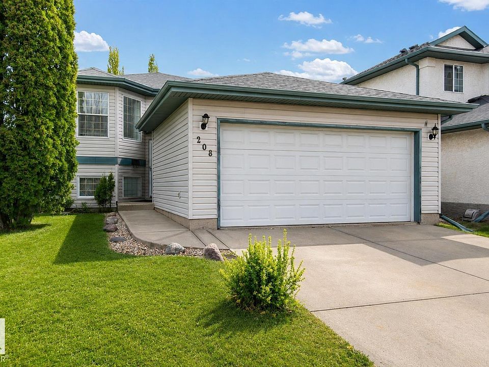 1st image of 208 Rainbow Cres