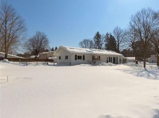 3607 Chippewa River Dr, Eau Claire, WI 54703