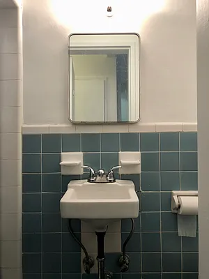 Rented by Keller Williams NYC | media 19