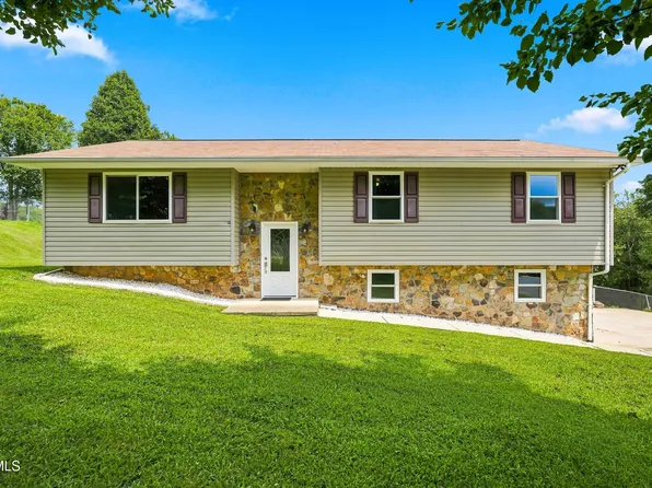349 Valley Dr, Church Hill, TN 37642