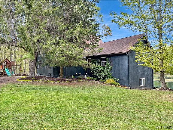 3rd image of 4691 Wilder Rd