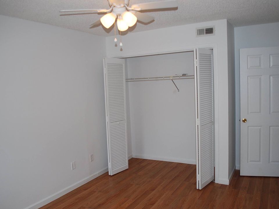 1st image of 4810 S Dauphin Ave #15-C