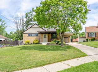 3112 Windy Knoll Ln, Cincinnati, OH 45239