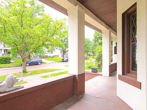 4th image of 4102 Brooklyn Ave