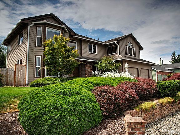 2nd image of 5108 46th Avenue Ct E