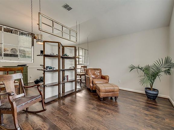 4th image of 5220 Rush Creek Ct