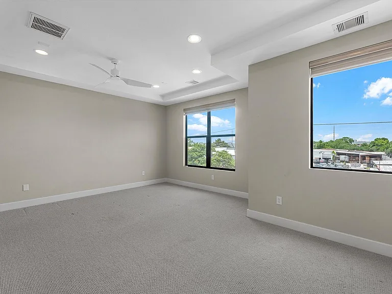 1615 Milby St #B — Photo 13