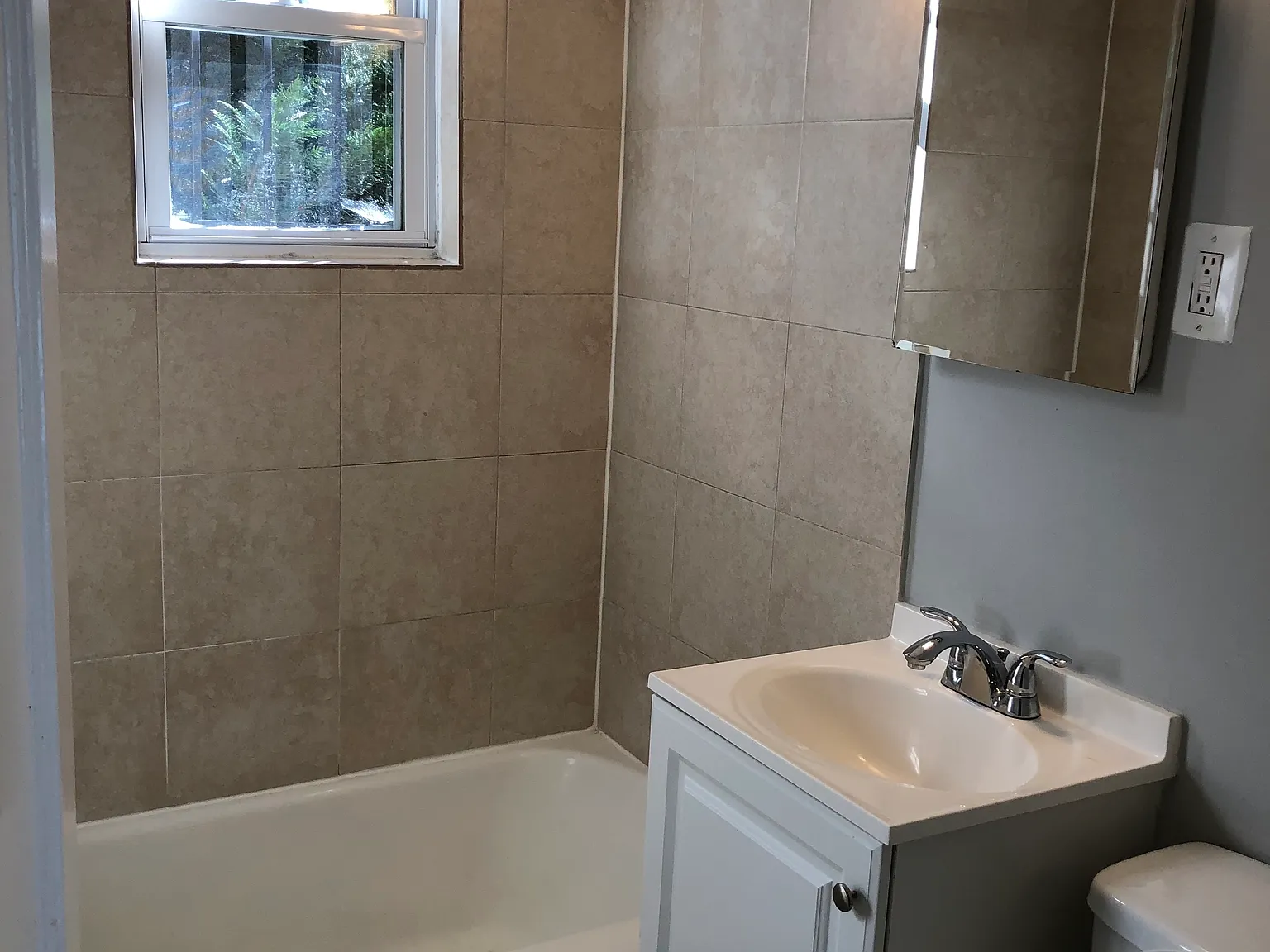 1 bed, 700 sqft, $1,495 — Photo 2