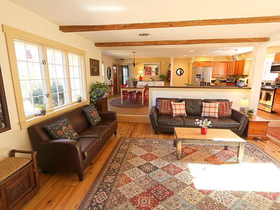 Bright and spacious!