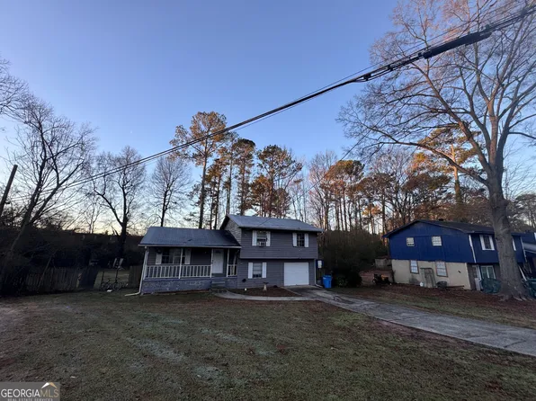 55 Porter Cir, Hampton, GA 30228