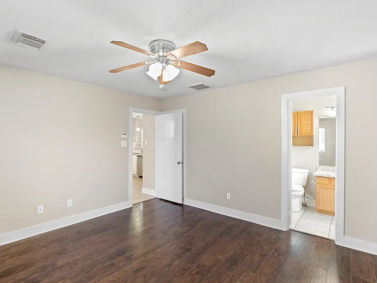 20967 Young Meadows Way — Photo 11