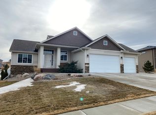 3803 High Creek Rd, Bismarck, ND 58503