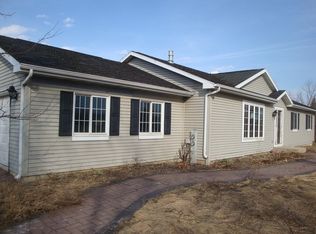 39778 N Kilbourne Rd, Wadsworth, IL 60083