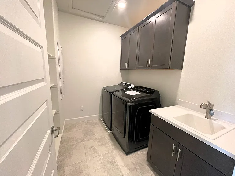 4650 Scenic Vista Dr — Photo 20