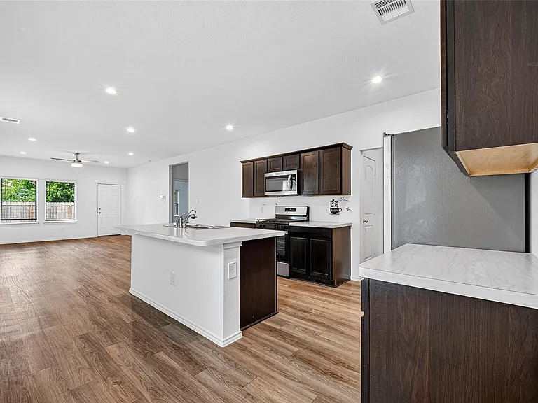 1726 Windstone Ridge Dr — Photo 10