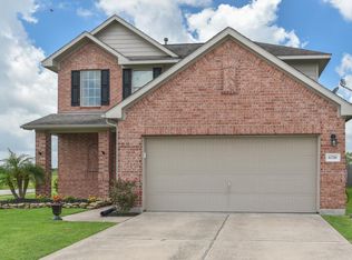 6718 Poplar Bend Ln, Dickinson, TX 77539