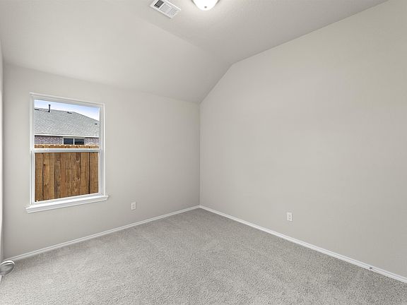 4th image of 4600 Pentridge Dr