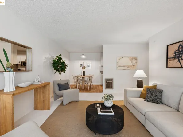 150 Pearl St APT 212, Oakland, CA 94611