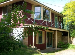 352 Lake Ave S, Spicer, MN 56288