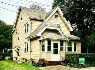 135 Raymond Pl, Staten Island, NY 10310