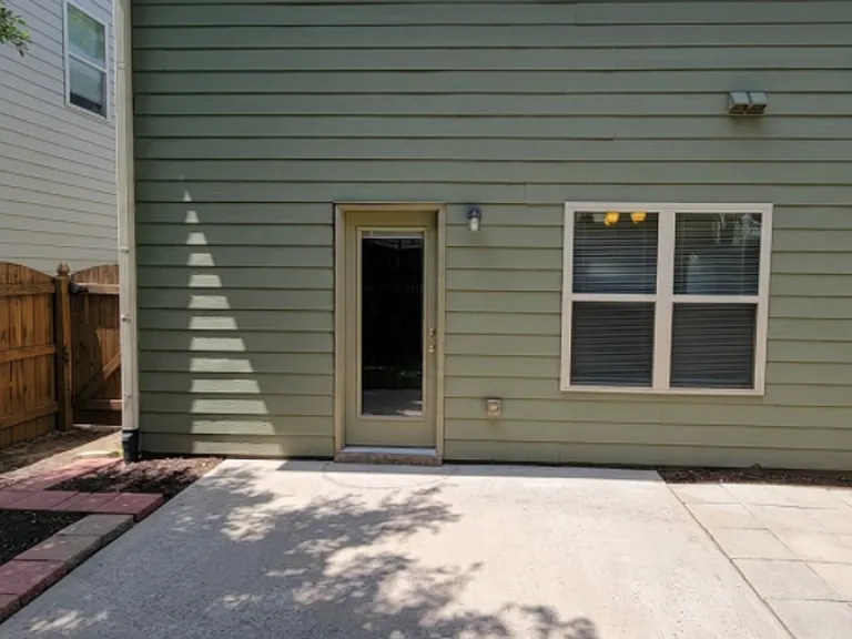 237 Ascott Ln — Photo 17