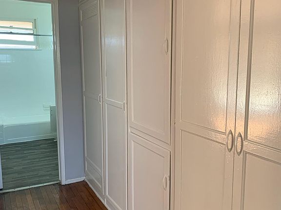 5th image of 2008 S Robertson Blvd APT 8