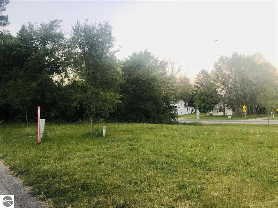 1st image of 114 Summerset Ct