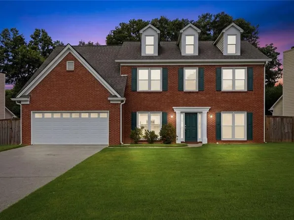 1660 Calvin Davis Cir, Lawrenceville, GA 30043