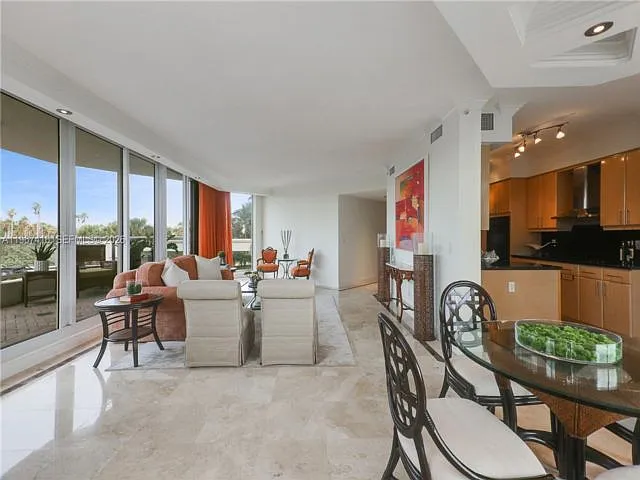 6051 N Ocean Dr #302 — Photo 9