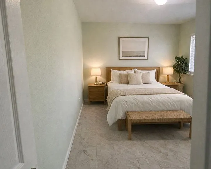 2325 E Shaw Ave — Photo 9
