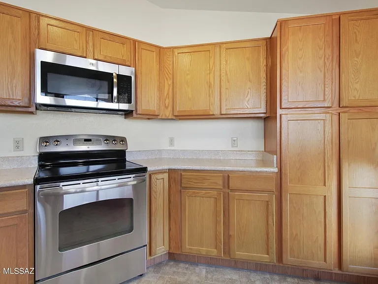 710 S Sunfield Canyon Dr — Photo 6