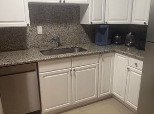 340 NW 19th Street Unit 209, Boca Raton, FL 33432