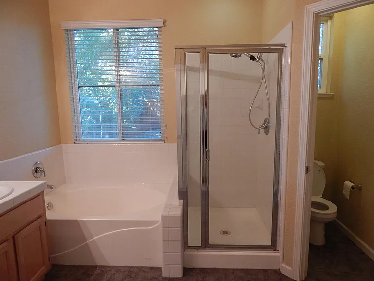 2333 Rodin Pl — Photo 28