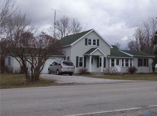 27765 Watson Rd, Defiance, OH 43512