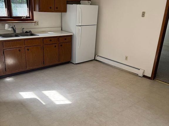 3rd image of 7603 Terrace Ave #2