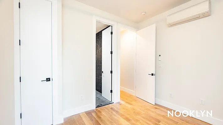 Rented by Nooklyn NYC LLC | media 16