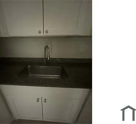 201 NW 32nd Ct #207 — Photo 5