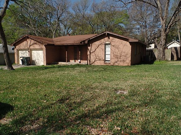3rd image of 3112 Montana Dr